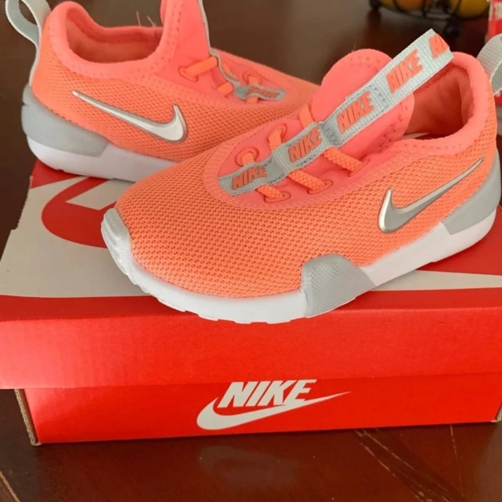 Toddler Nike shoes